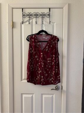 Beacon Burgundy Floral V-Neck Sleeveless Top